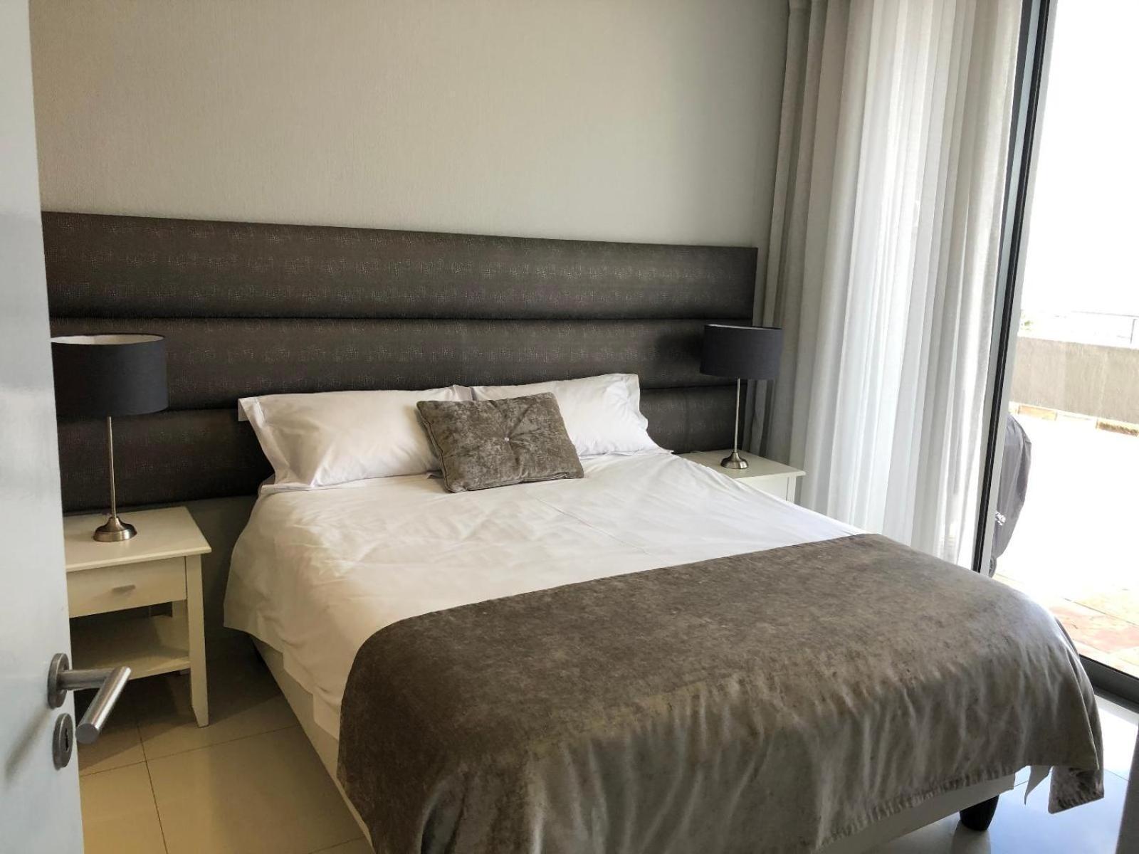 Infinity Self Catering Apartments Блаубергстранд Экстерьер фото
