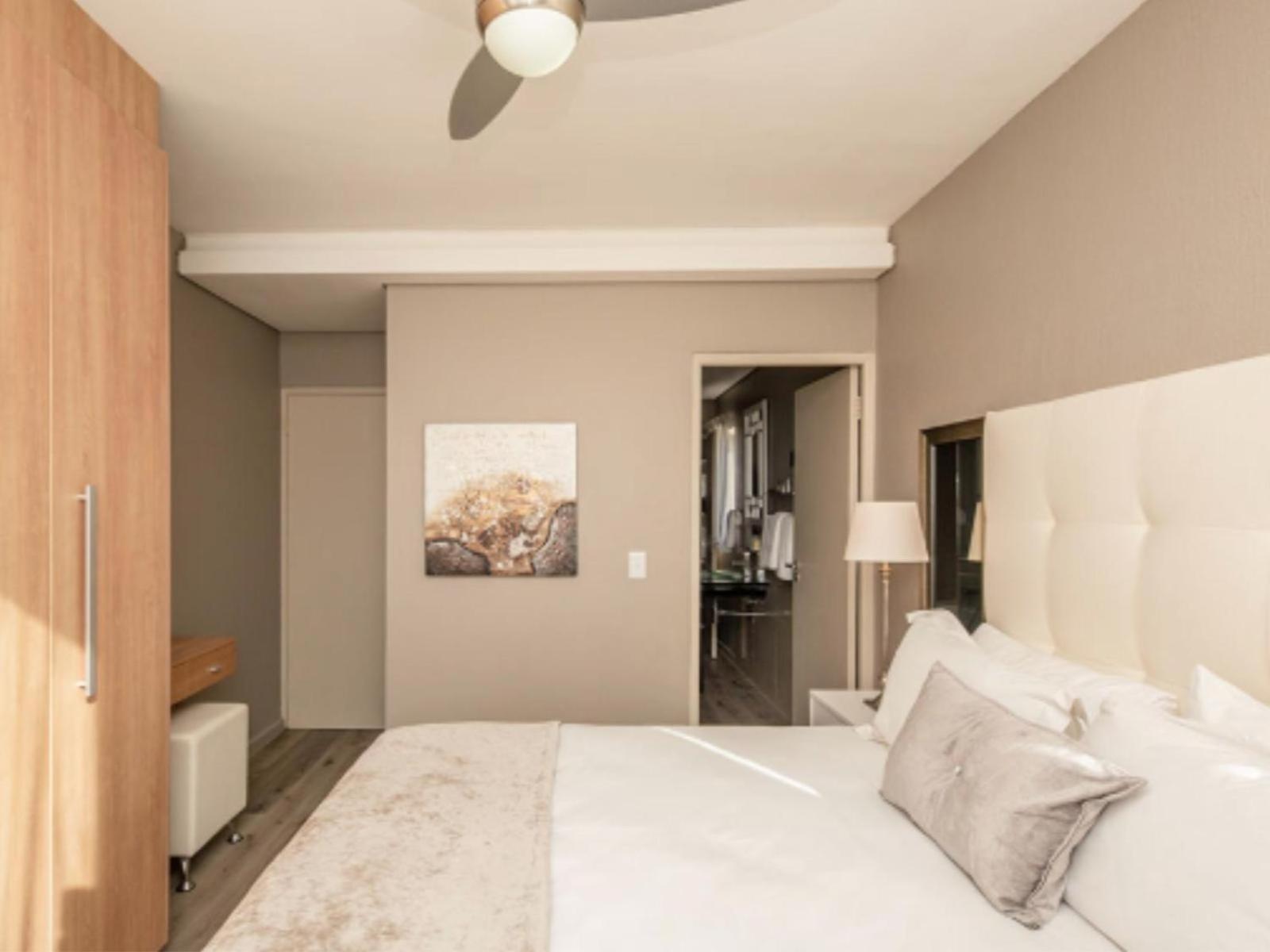 Infinity Self Catering Apartments Блаубергстранд Номер фото